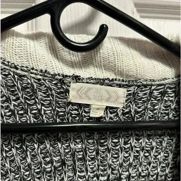 PINK ROSE GRAY AND BURGUNDY FLANNEL - Picture 3 of 3